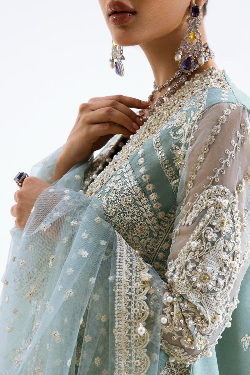 N231-001-CT - Nura - Vol 1 - Festive Collection 2023