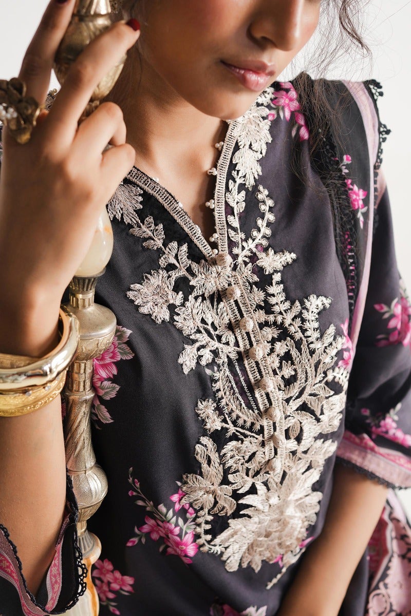 Buy Now, 15B - Sana Safinaz Winter - Fall Collection 2023 - Wedding and Bridal Party Dresses - Shahana Collection UK - Sana Safinaz in UK