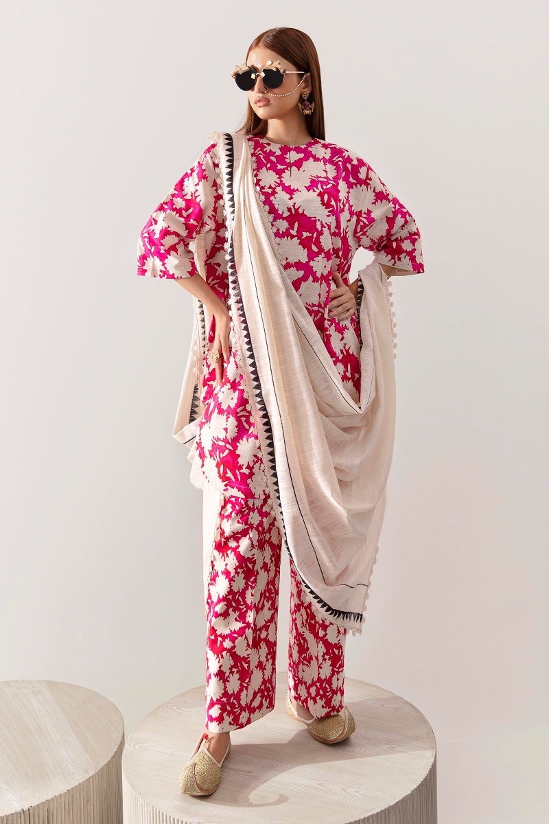 Buy Now, 5B - Sana Safinaz Winter - Fall Collection 2023 - Wedding and Bridal Party Dresses - Shahana Collection UK - Sana Safinaz in UK