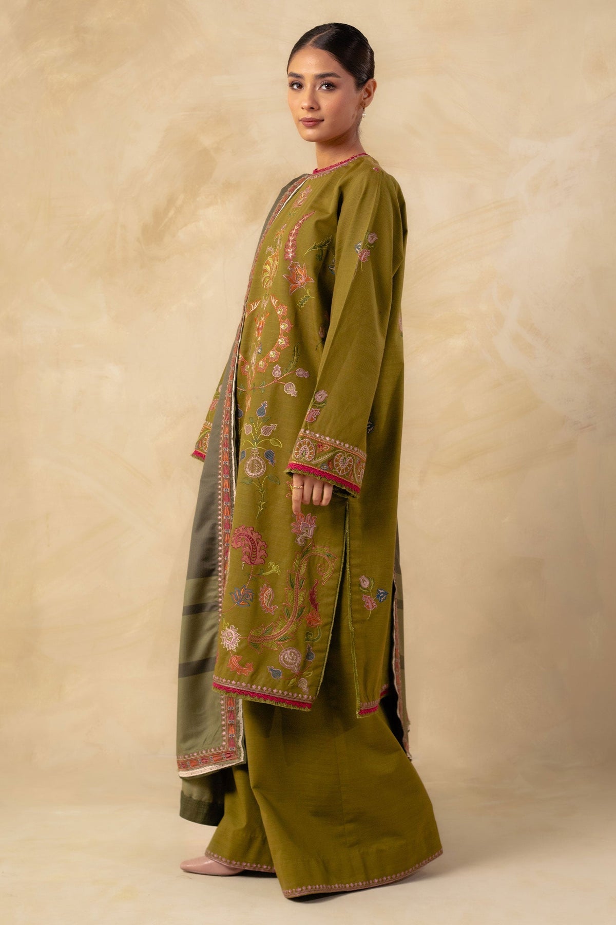 Buy Now, 6B - Coco Winter 2023 - Zara Shahjahan - Shahana Collection UK - Wedding and Bridal Party Wear - Fall Edit - Pakistani Designer Women-wear in UK