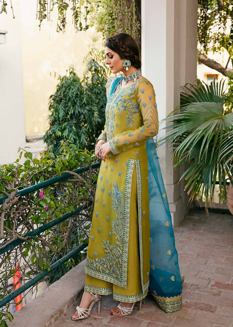 Buy Now, DAVINA - Lyali- Formals 2023 by Akbar Aslam - Wedding and Bridal Party Wear - Shahana Collection UK - Gulf fashion - Pakistani Designer Clothes in UAE