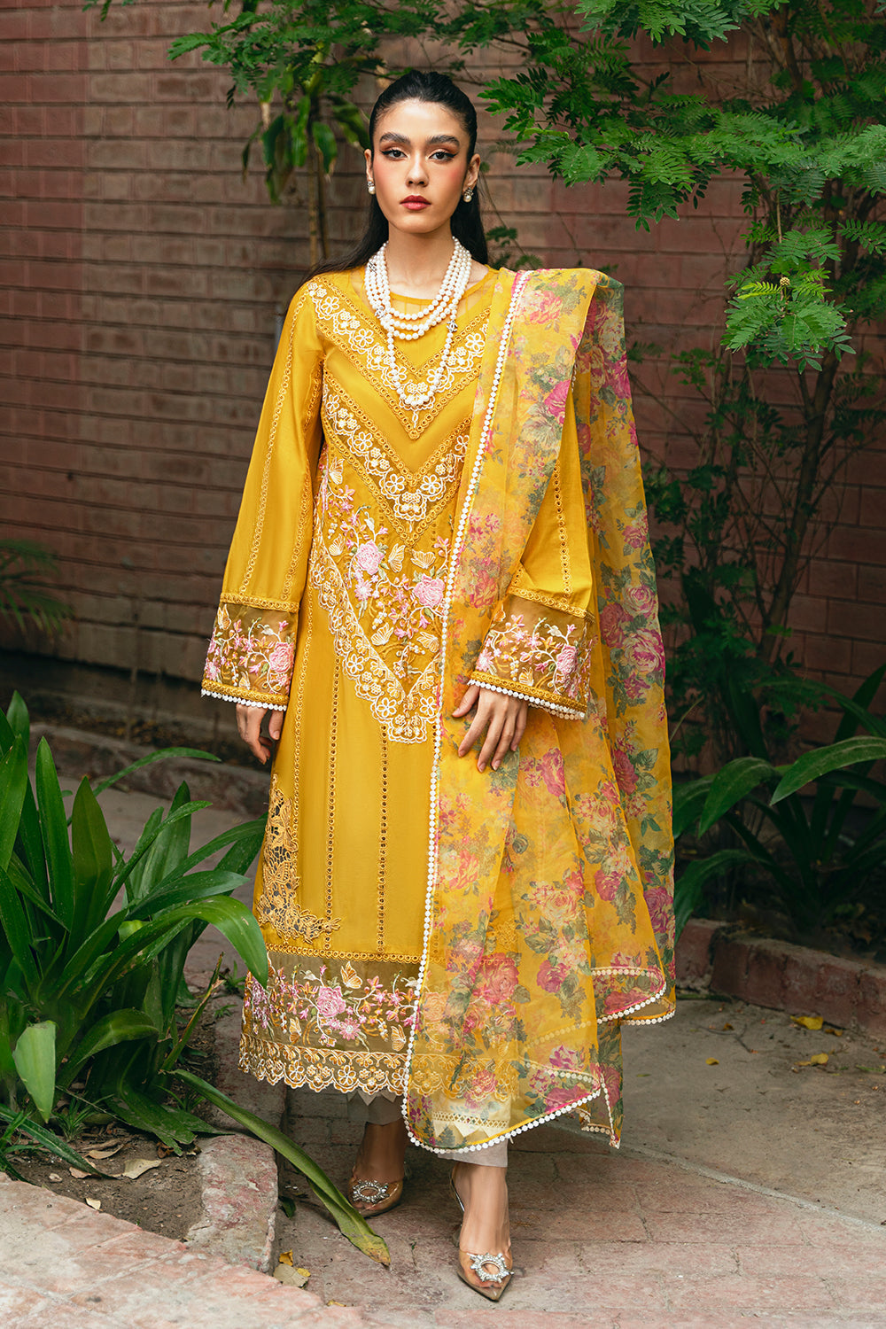 Buy Now, Belle - Eyana Eid Pret 2023 - Saira Rizwan - Shahana Collection UK - Wedding and Bridal Party Dresses