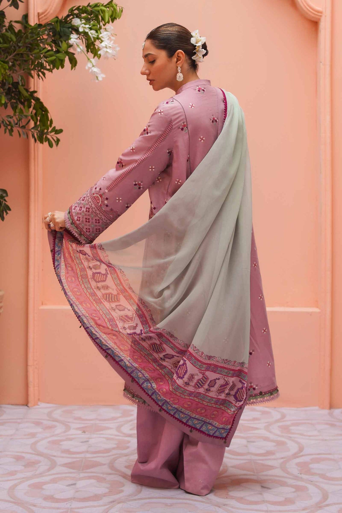 D# 11a - Zara Shahjahan - Spring Summer 2023 - Shahana Collection UK - Zara Shahjahan in UK - Summer Lawn in UK