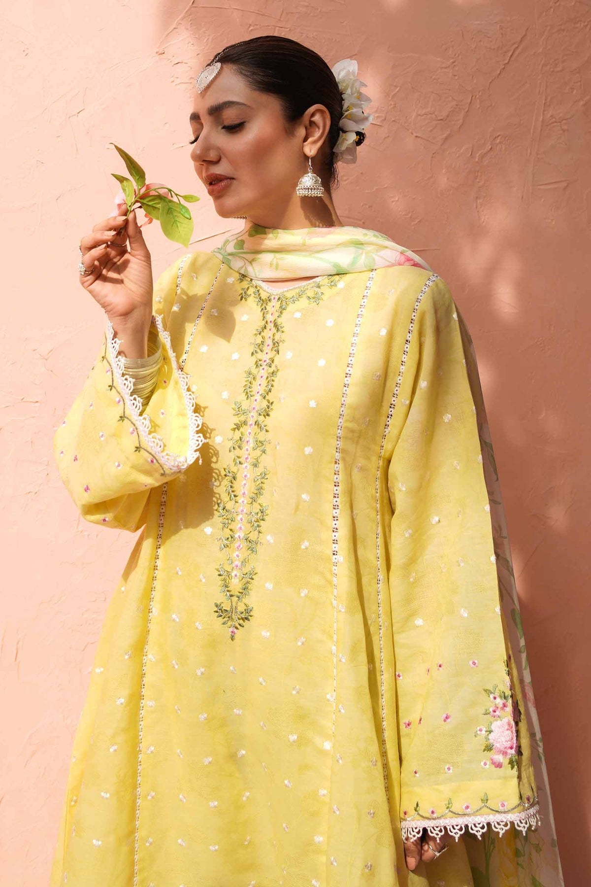 D# 12a - Zara Shahjahan - Spring Summer 2023 - Shahana Collection UK - Zara Shahjahan in UK - Summer Lawn in UK