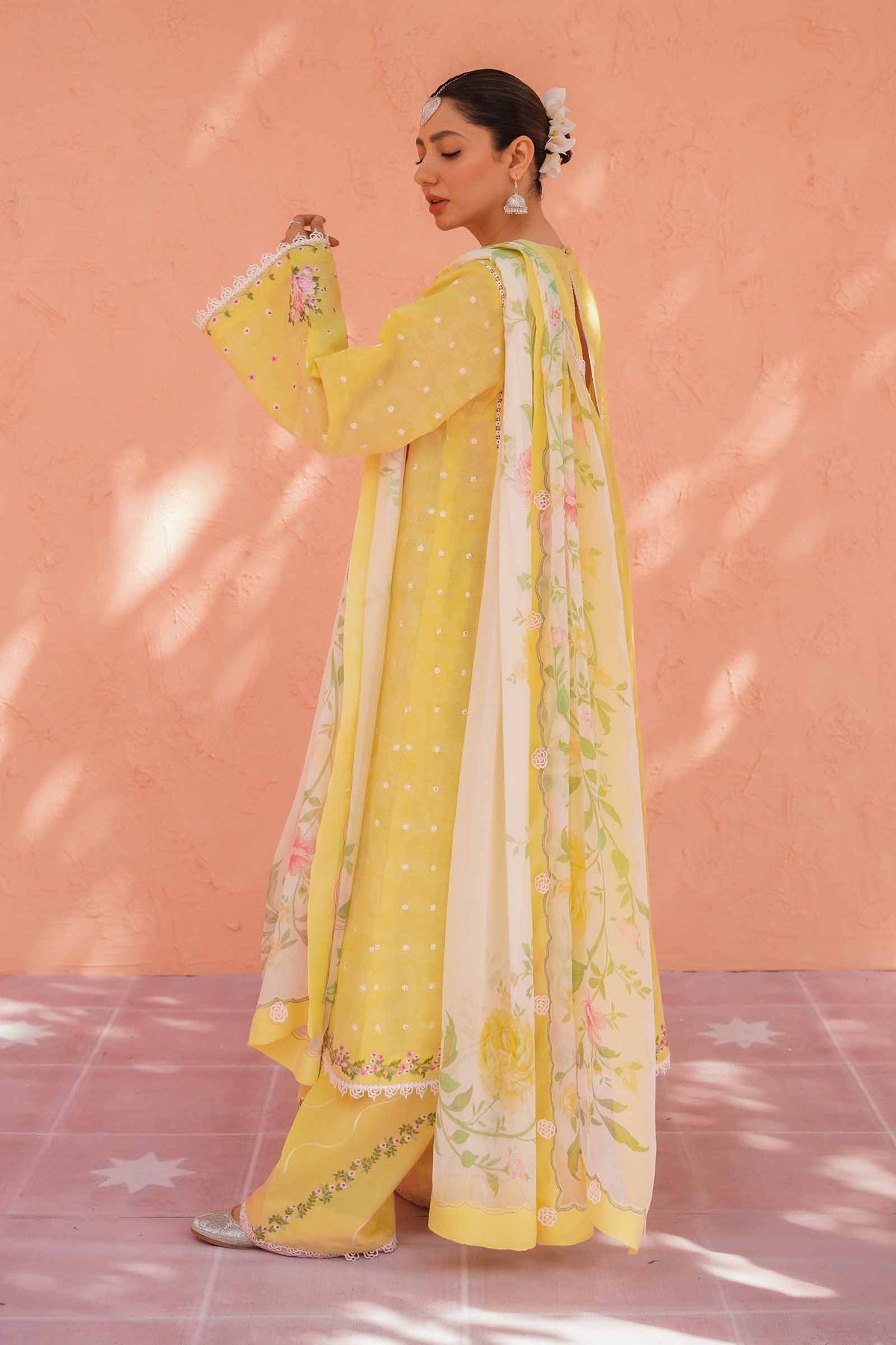 D# 12a - Zara Shahjahan - Spring Summer 2023 - Shahana Collection UK - Zara Shahjahan in UK - Summer Lawn in UK