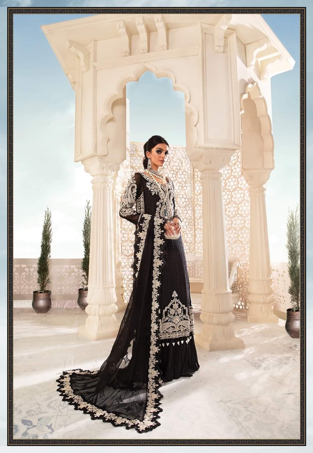 Maria.B Chiffons Collection'22- Design #4- Black and White - Maria.B Chiffons Collection'22- Design #4- Black and White - Shahana Collection