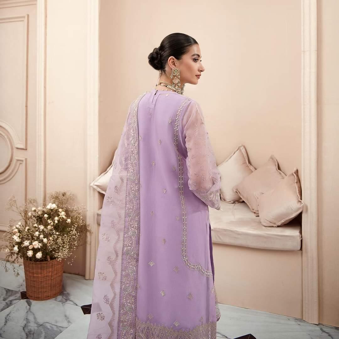 Lumiere by Aik Atelier - Festive Collection'22- Design#1 - Lumiere by Aik Atelier - Festive Collection'22- Design#1 - Shahana Collection