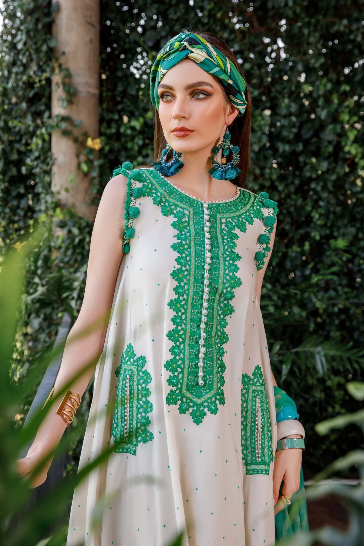 Maria. B - Mprints - Spring Summer 2023 - MP - 06 B - Summer Lawn Collection - Pakistani Lawn Brands - Shahana Collection Uk