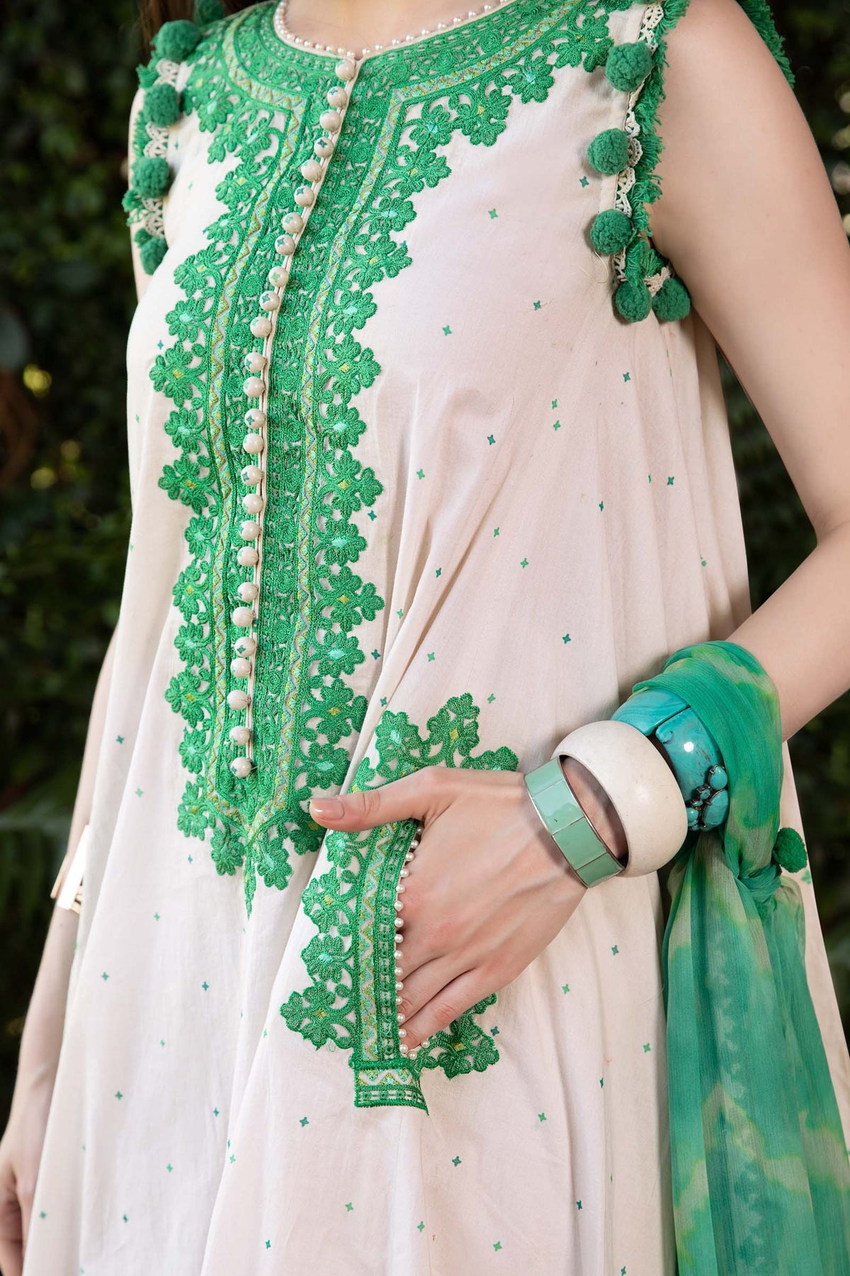 Maria. B - Mprints - Spring Summer 2023 - MP - 06 B - Summer Lawn Collection - Pakistani Lawn Brands - Shahana Collection Uk