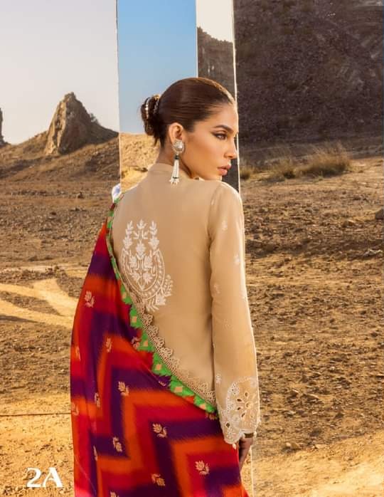 Deedag - 2A - Chikankari Lawn Collection'23 - Zainab Chottani