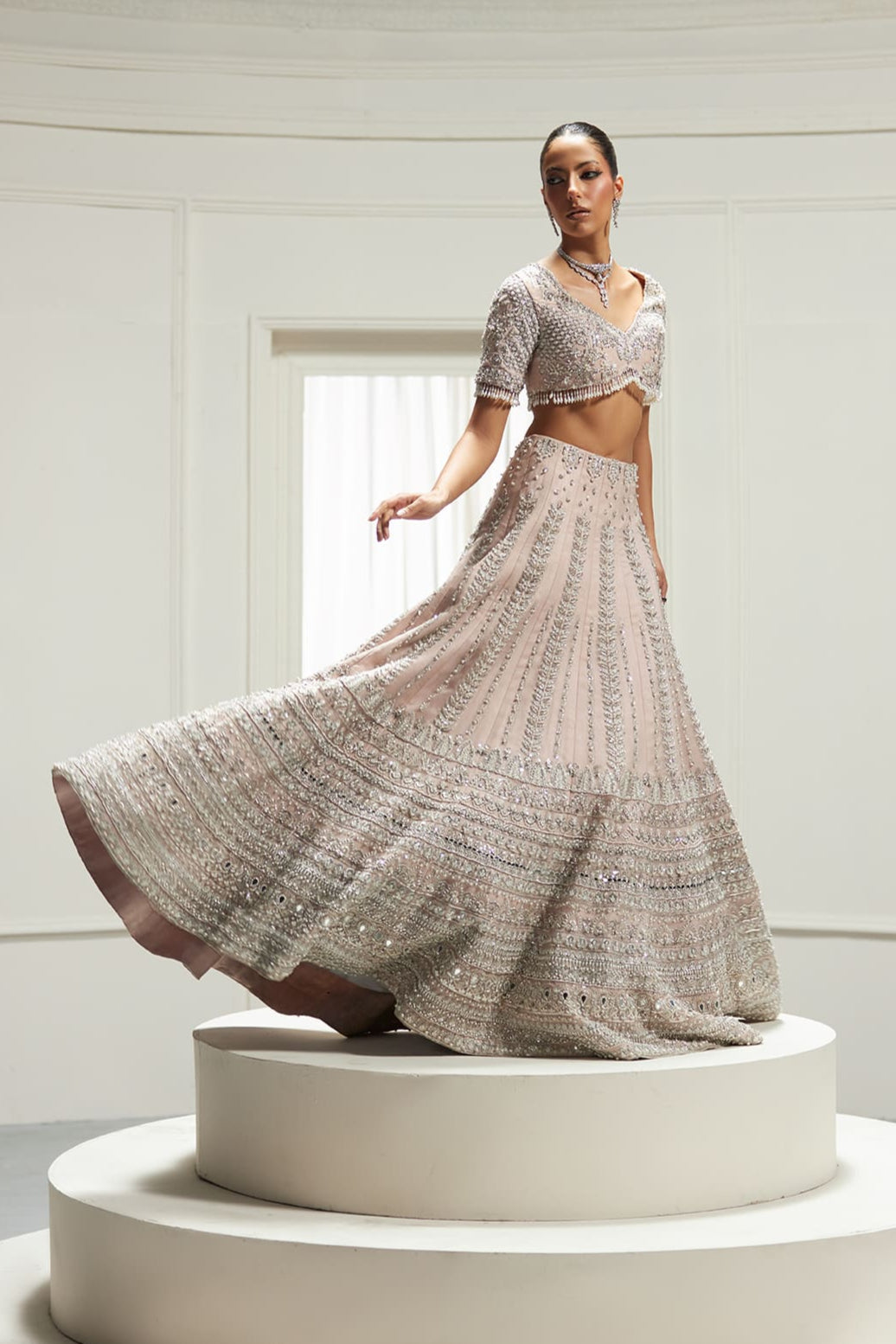 OMINA Shahana Collection