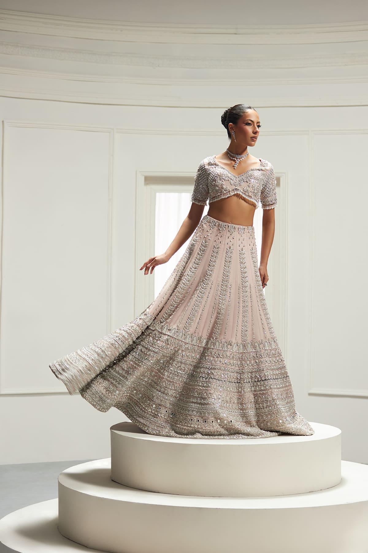 OMINA Shahana Collection