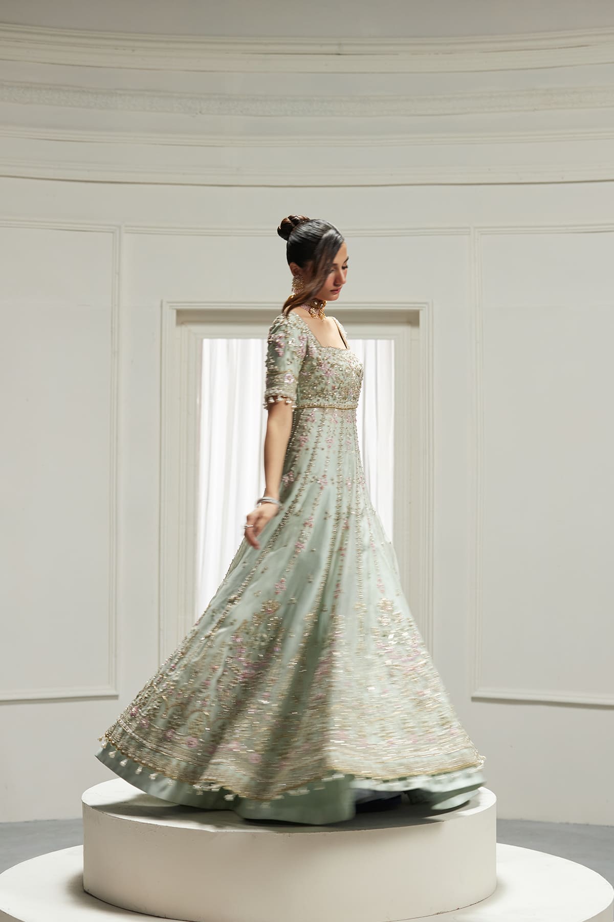 IZEL Shahana Collection