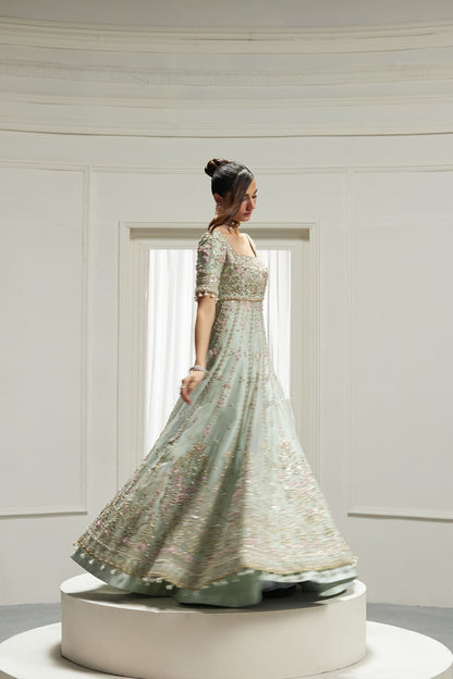 IZEL Shahana Collection