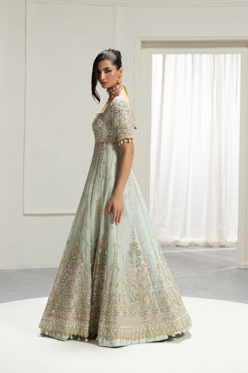 IZEL Shahana Collection