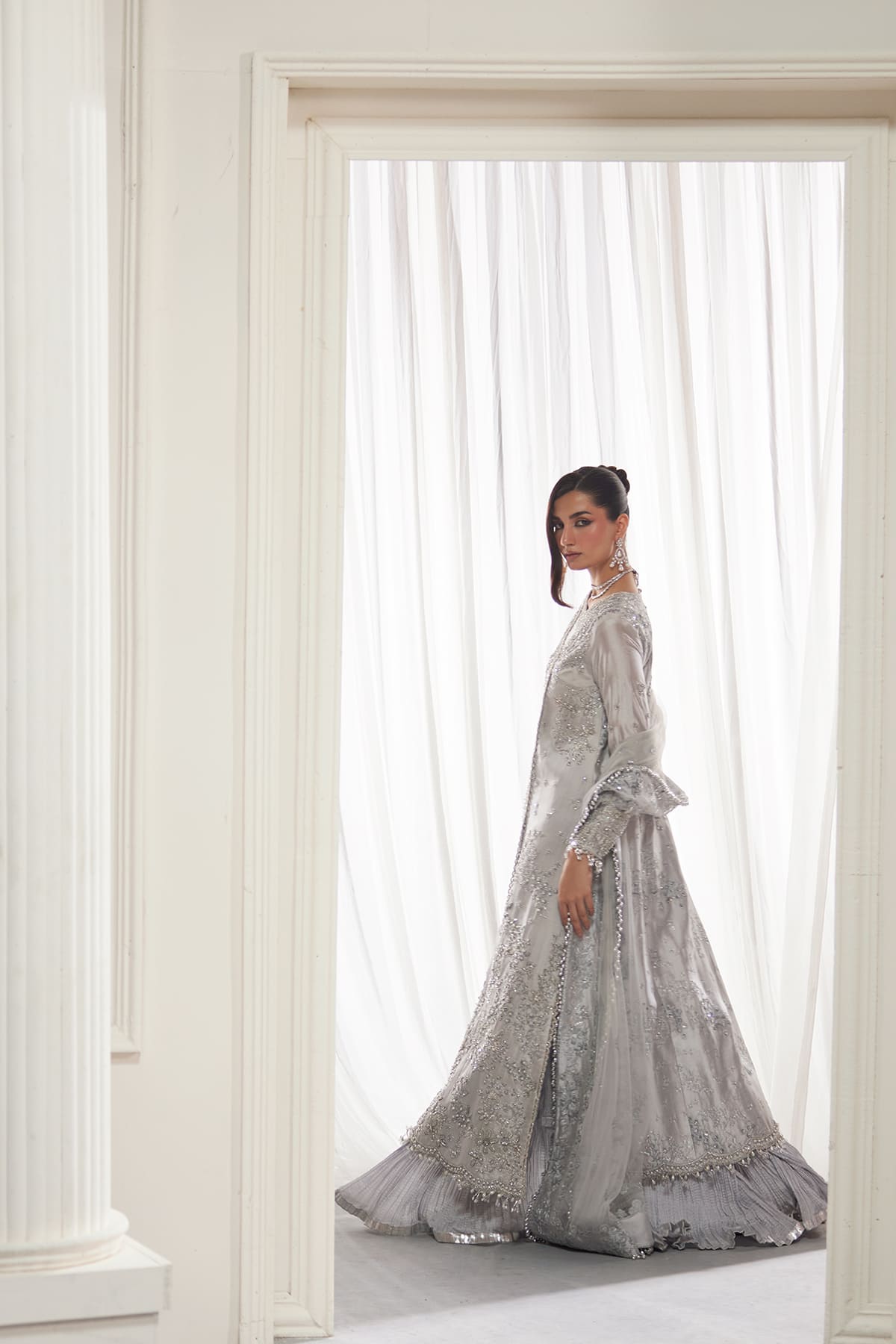 DELLA Shahana Collection