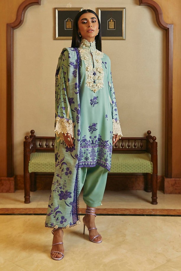 Shop Now - D#10B Muzlin Winter - Vol 1 - Sana Safinaz - Wedding and Bridal Party Dresses - Shahana Collection UK - Pakistani Designer Wear - Winter 2023