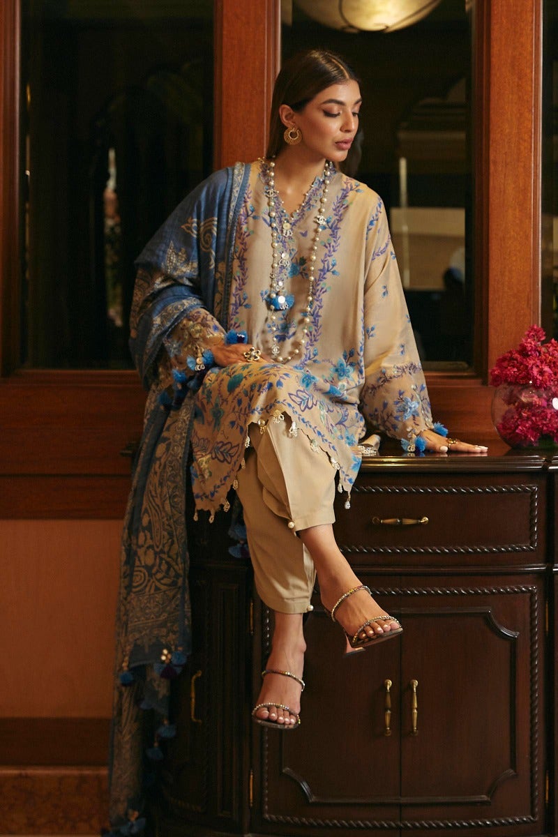 Shop Now - D#9A Muzlin Winter - Vol 1 - Sana Safinaz - Wedding and Bridal Party Dresses - Shahana Collection UK - Pakistani Designer Wear - Winter 2023