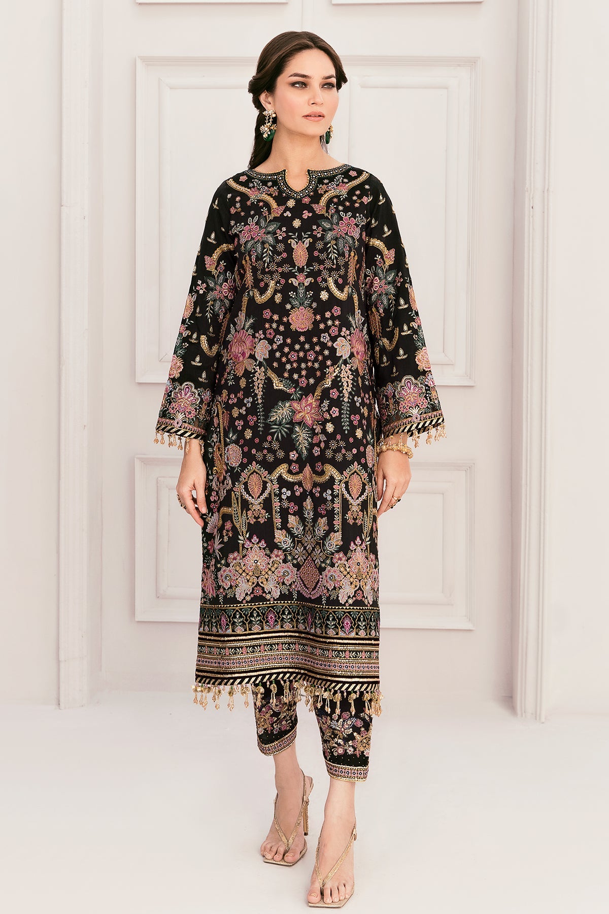  CH11-D04 - Chantelle Embroidered Collection Chapter 11 by Baroque Fashion - Shahana Collection UK