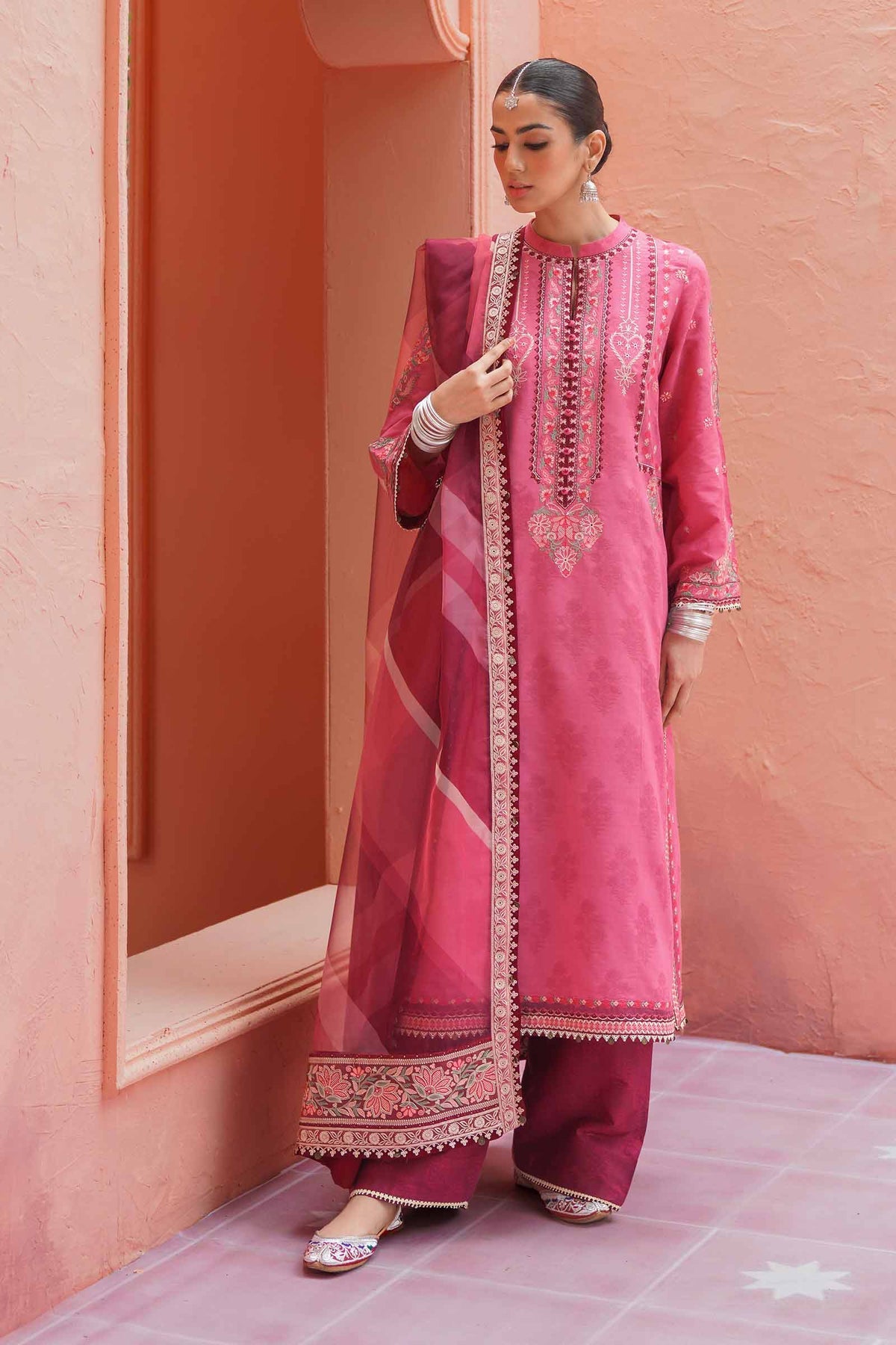 D# 14a - Zara Shahjahan - Spring Summer 2023 - Shahana Collection UK - Zara Shahjahan in UK - Summer Lawn in UK