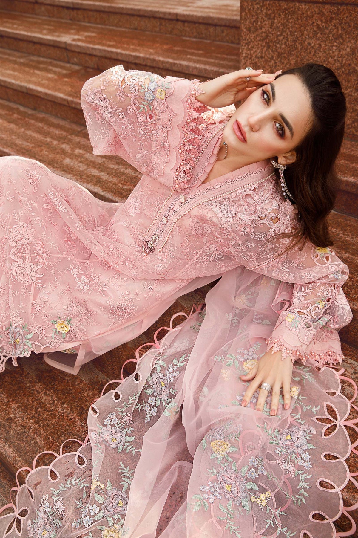 Maria.B Luxe Lawn - D-2304-A- Luxury Eid Lawn 2023 - Spring Summer 2023 - Shahana Collection UK