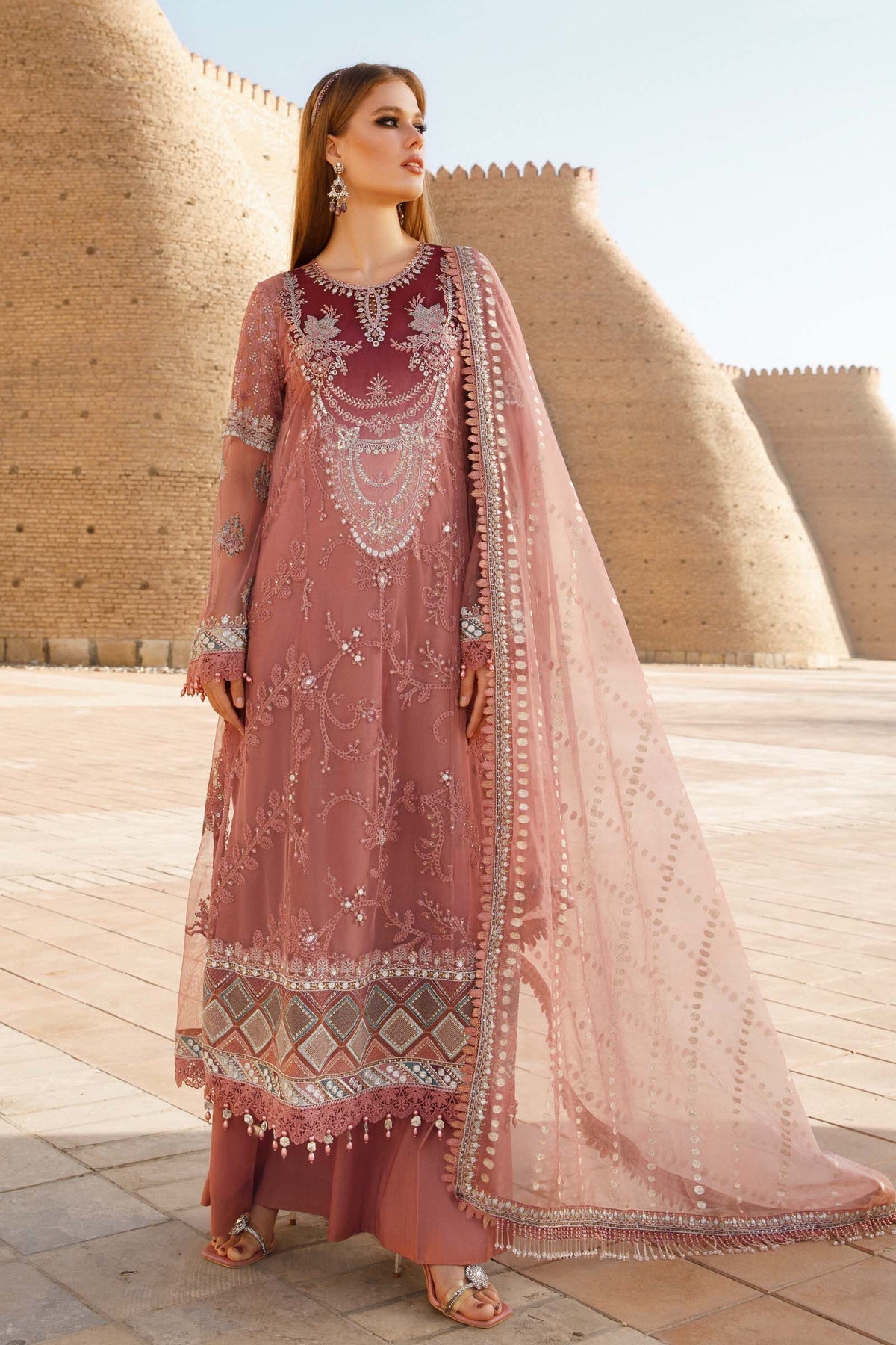 Maria.B Luxe Lawn - D-2305-B- Luxury Eid Lawn 2023 - Spring Summer 2023 - Shahana Collection UK