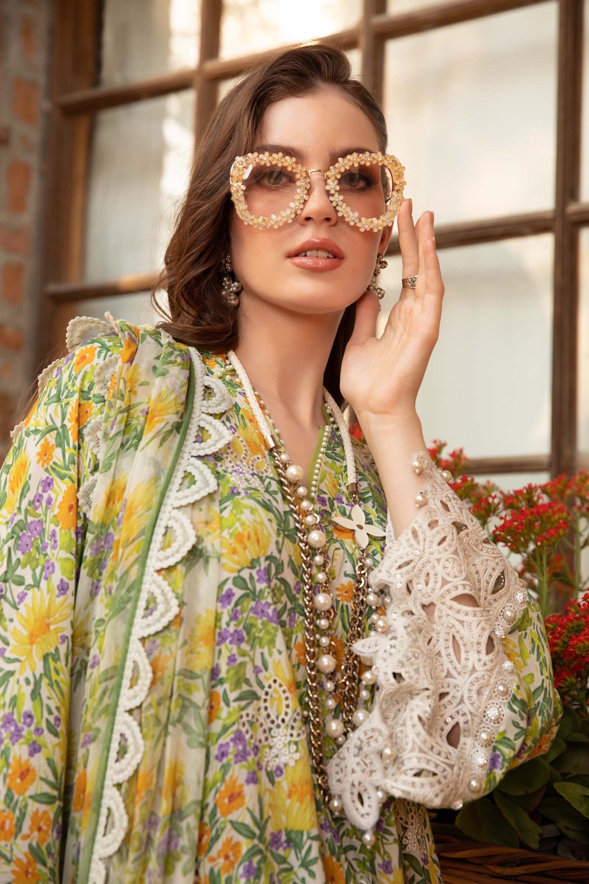 Maria. B - Mprints - Spring Summer 2023 - MPT - 8 A - Summer Lawn Collection - Pakistani Lawn Brands - Shahana Collection Uk