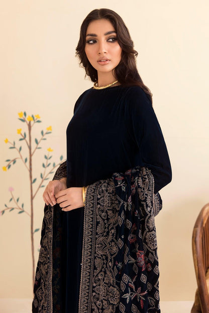 Aabish - Jazmin Velvet Shawls 2022 - Aabish - Jazmin Velvet Shawls 2022 - Shahana Collection