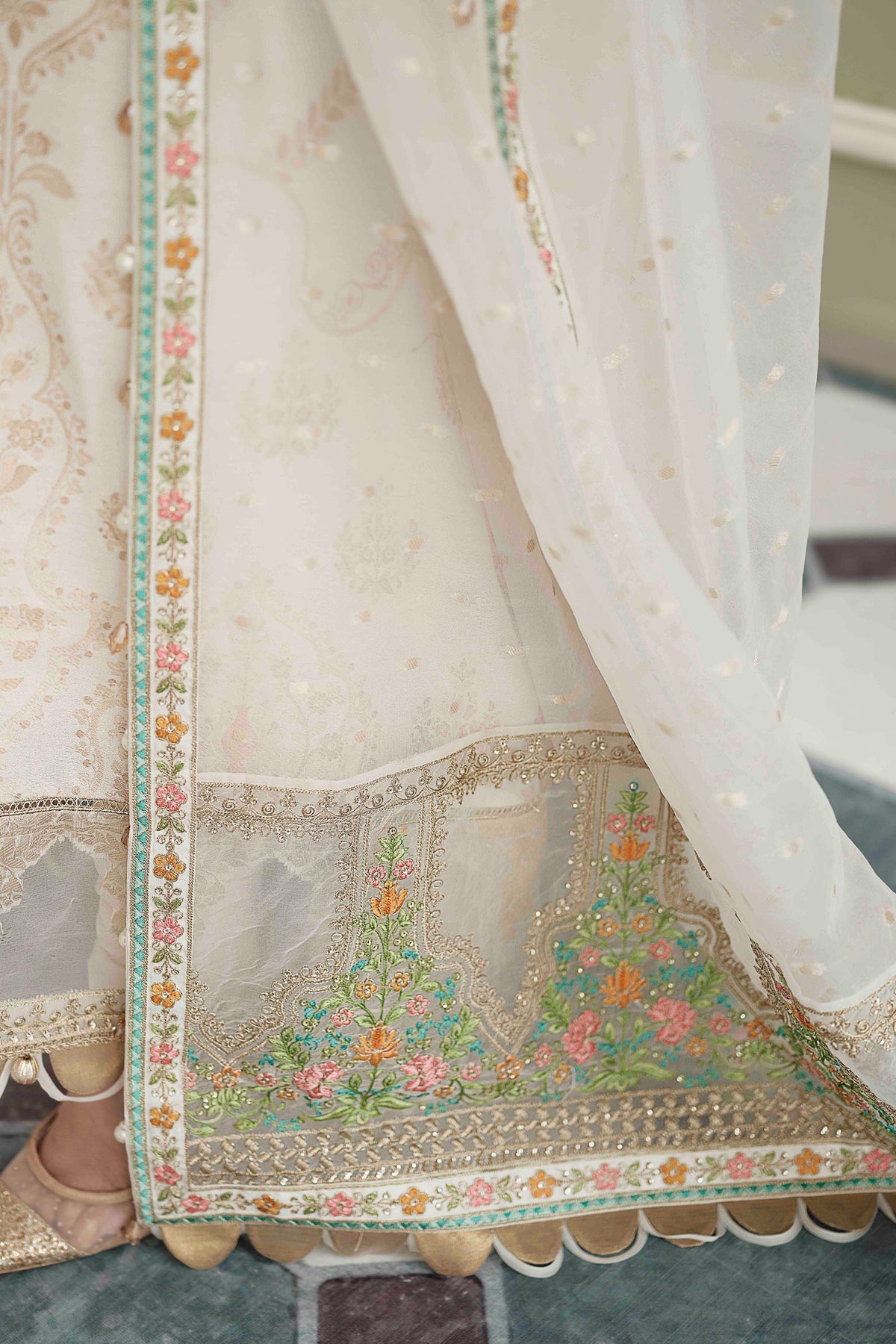 CST-604 Ivory - Maria.B Sateen