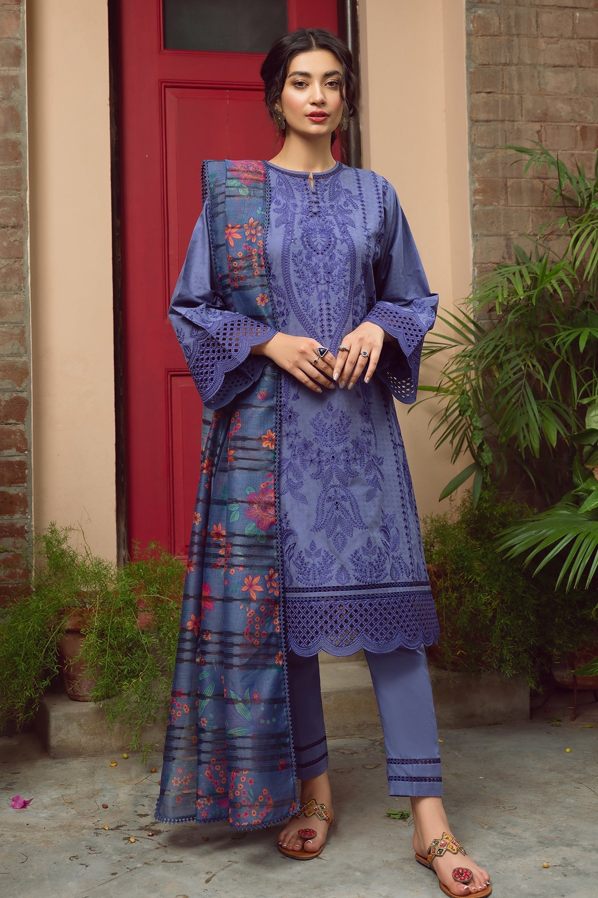 Buy Online Now - Phlox - Jazmin Iris Lawn '23 - Shahana Collection UK