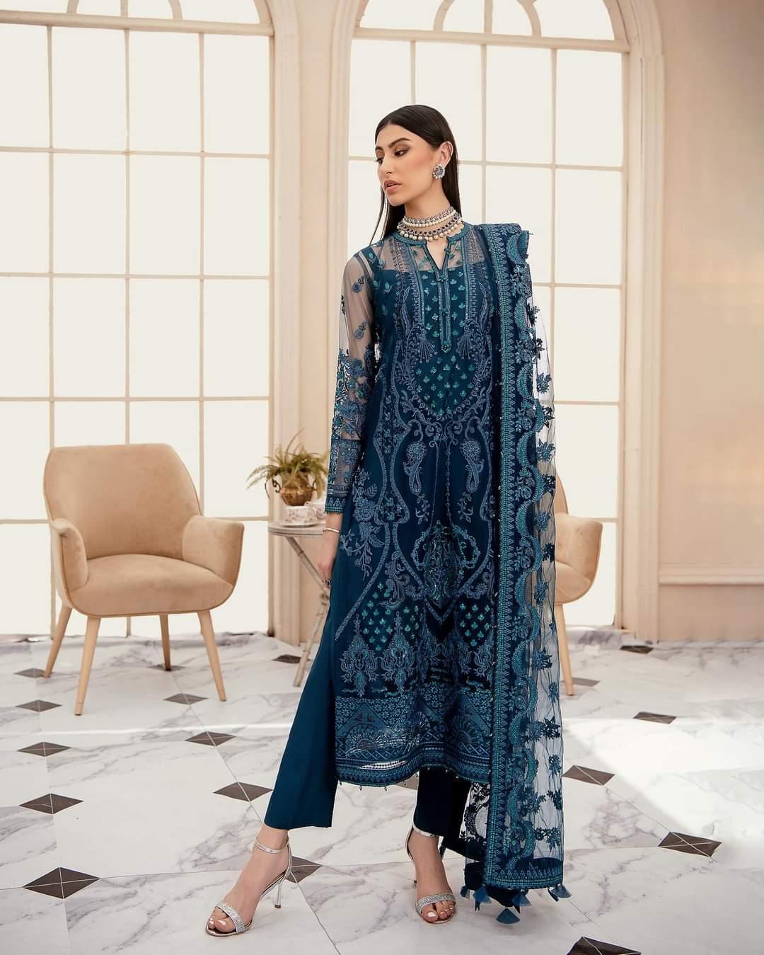 Lumiere by Aik Atelier - Festive Collection'22- Design#7 - Lumiere by Aik Atelier - Festive Collection'22- Design#7 - Shahana Collection