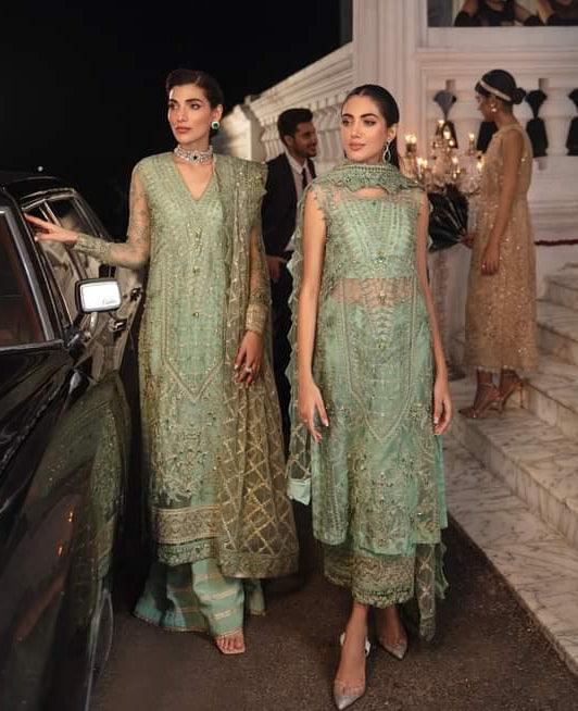 Iznik La Royale Luxury Collection 2022- D#10 Ethereal - Iznik La Royale Luxury Collection 2022- D#10 Ethereal - Shahana Collection