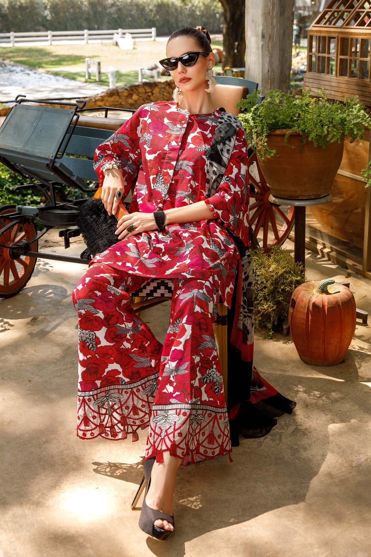 Maria. B - Mprints - Spring Summer 2023 - MP - 10 A - Summer Lawn Collection - Pakistani Lawn Brands - Shahana Collection Uk