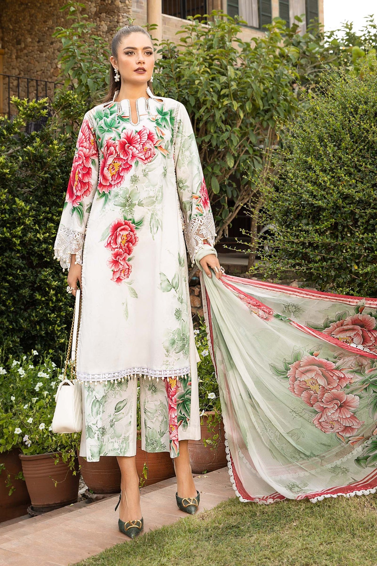  Maria. B - Mprints - Spring Summer 2023 - MPT - 14 A - Summer Lawn Collection - Pakistani Lawn Brands - Shahana Collection Uk