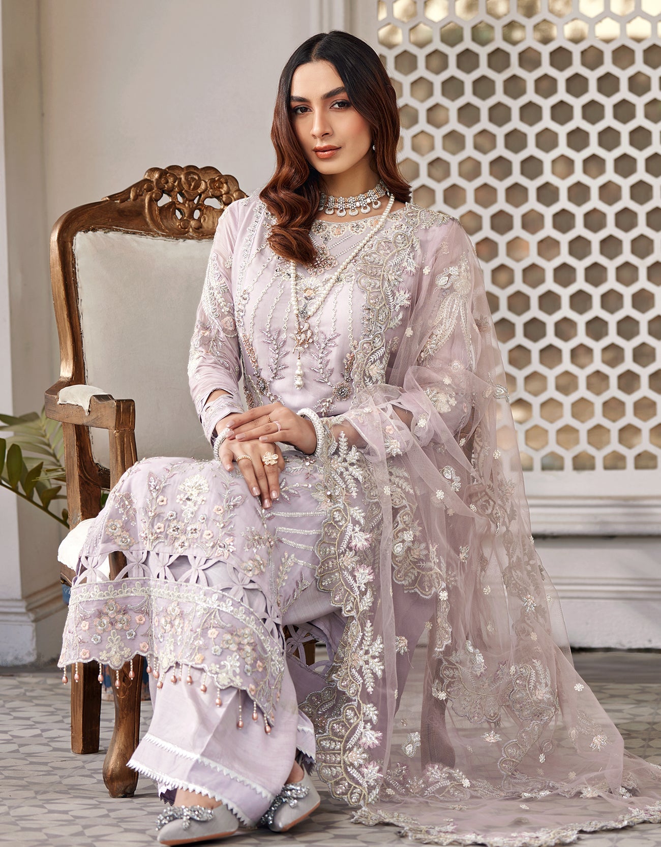 NF 201 - Nafasat - Edit2 - Emaan Adeel - Chiffon Collection '23